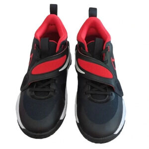 NIKE team hustle D 11 big kids shoes